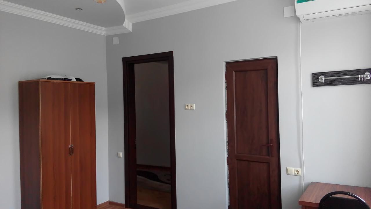 Guest House Vitali Gonio Exterior foto